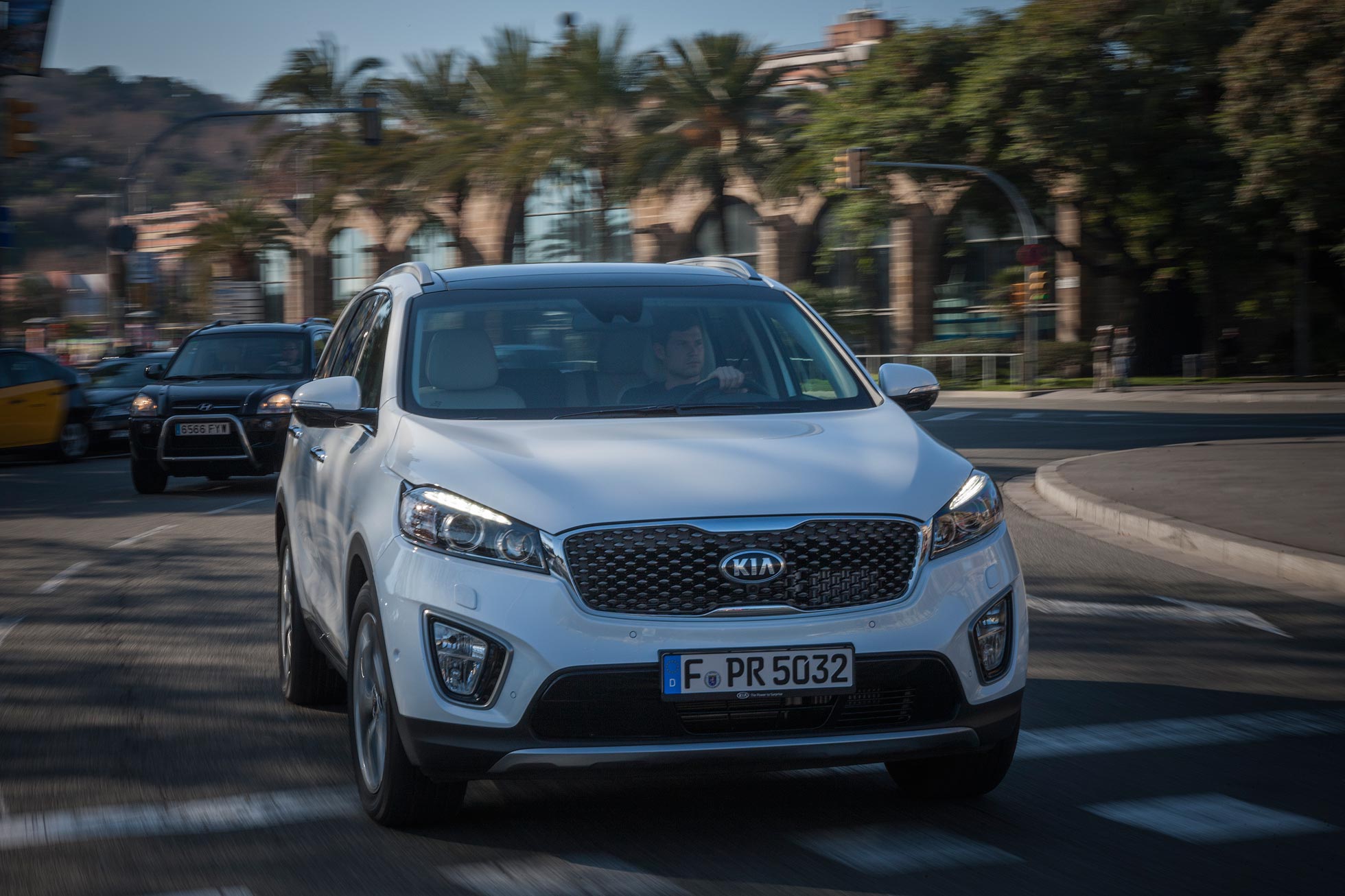 Kia sorento 2015 года