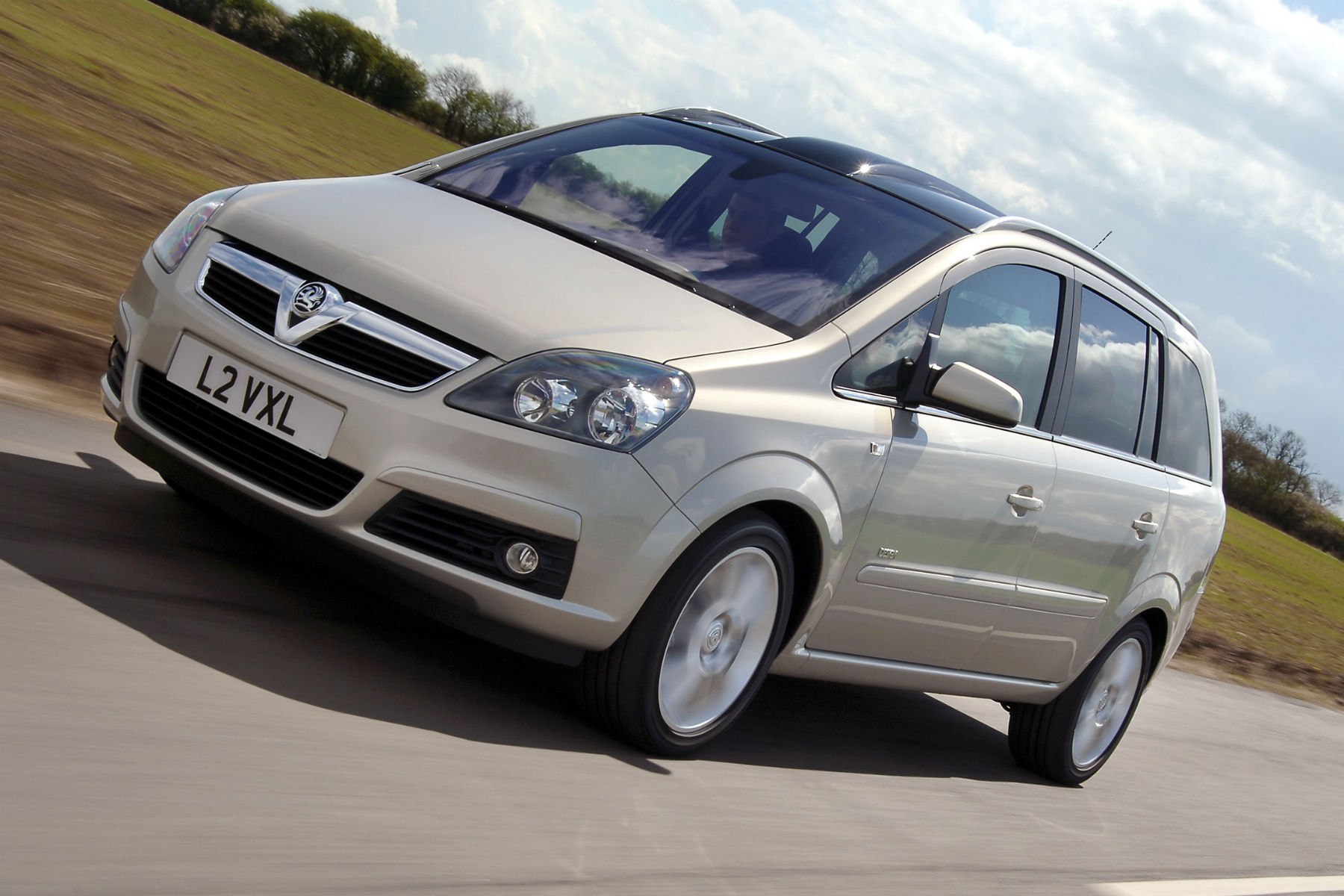 Vauxhall issues SECOND recall over Zafira fire risk