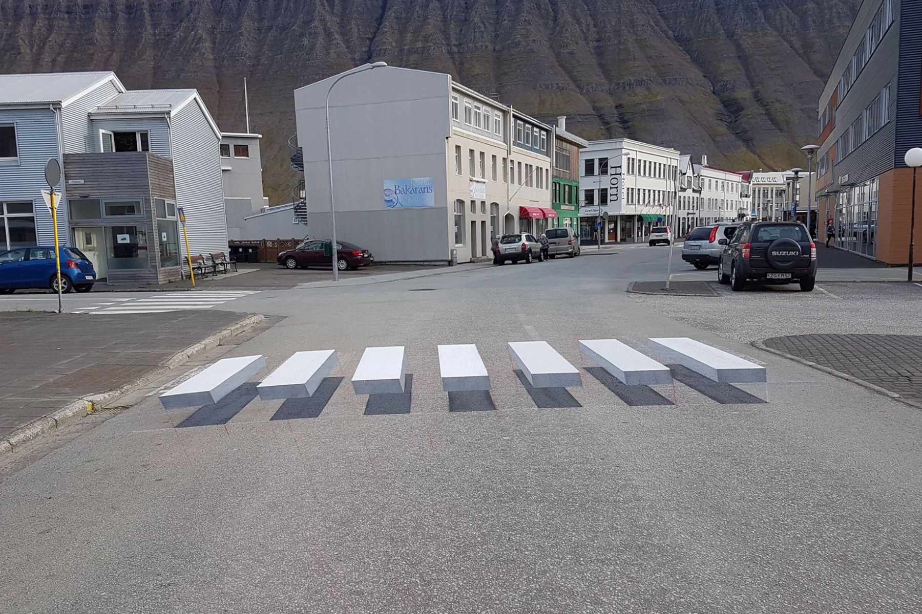 3D zebra crossings are being trialled in Iceland