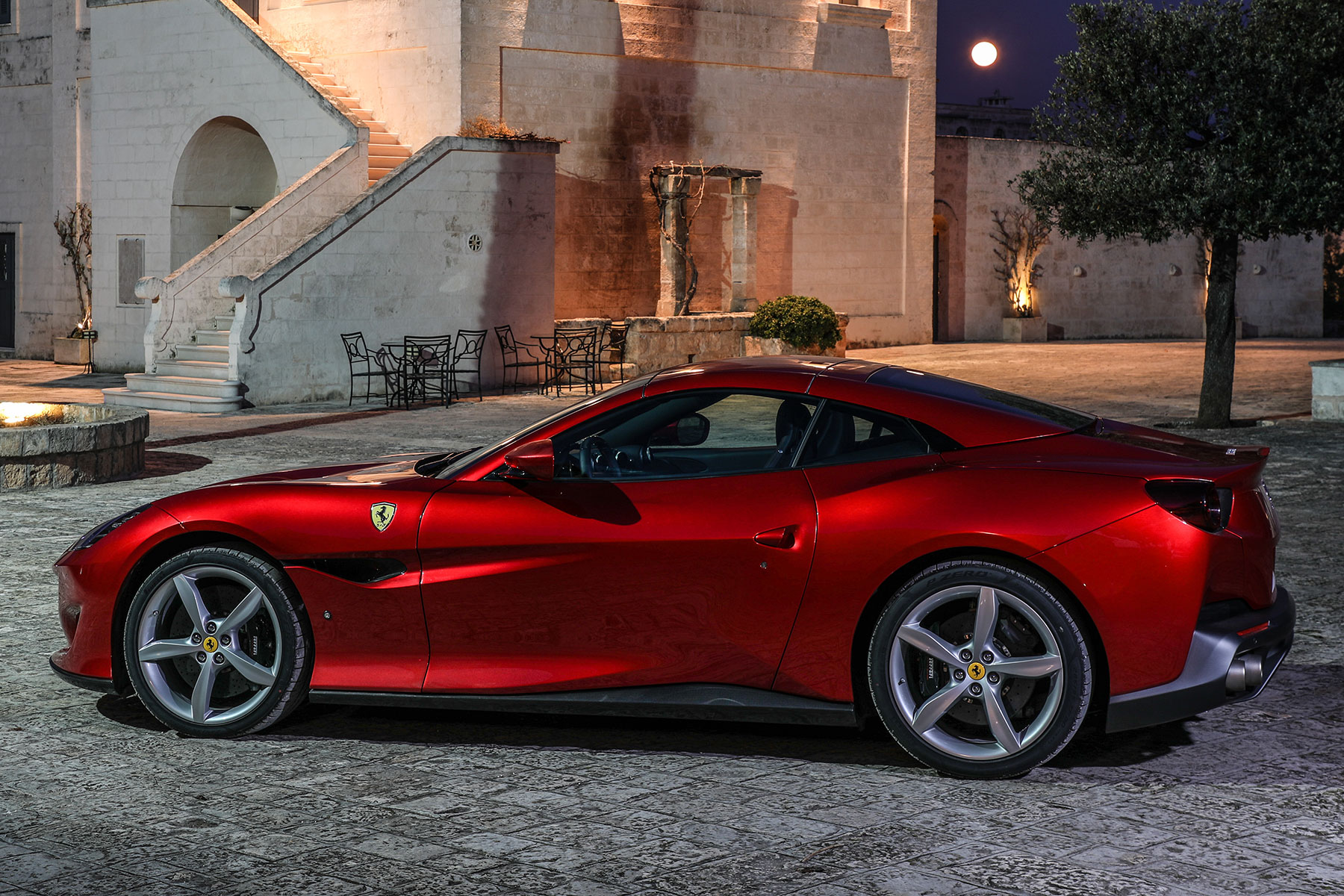 08_Ferrari_Portofino