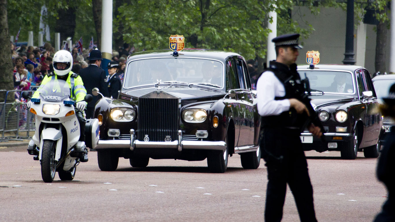 Royal wedding cars of the world