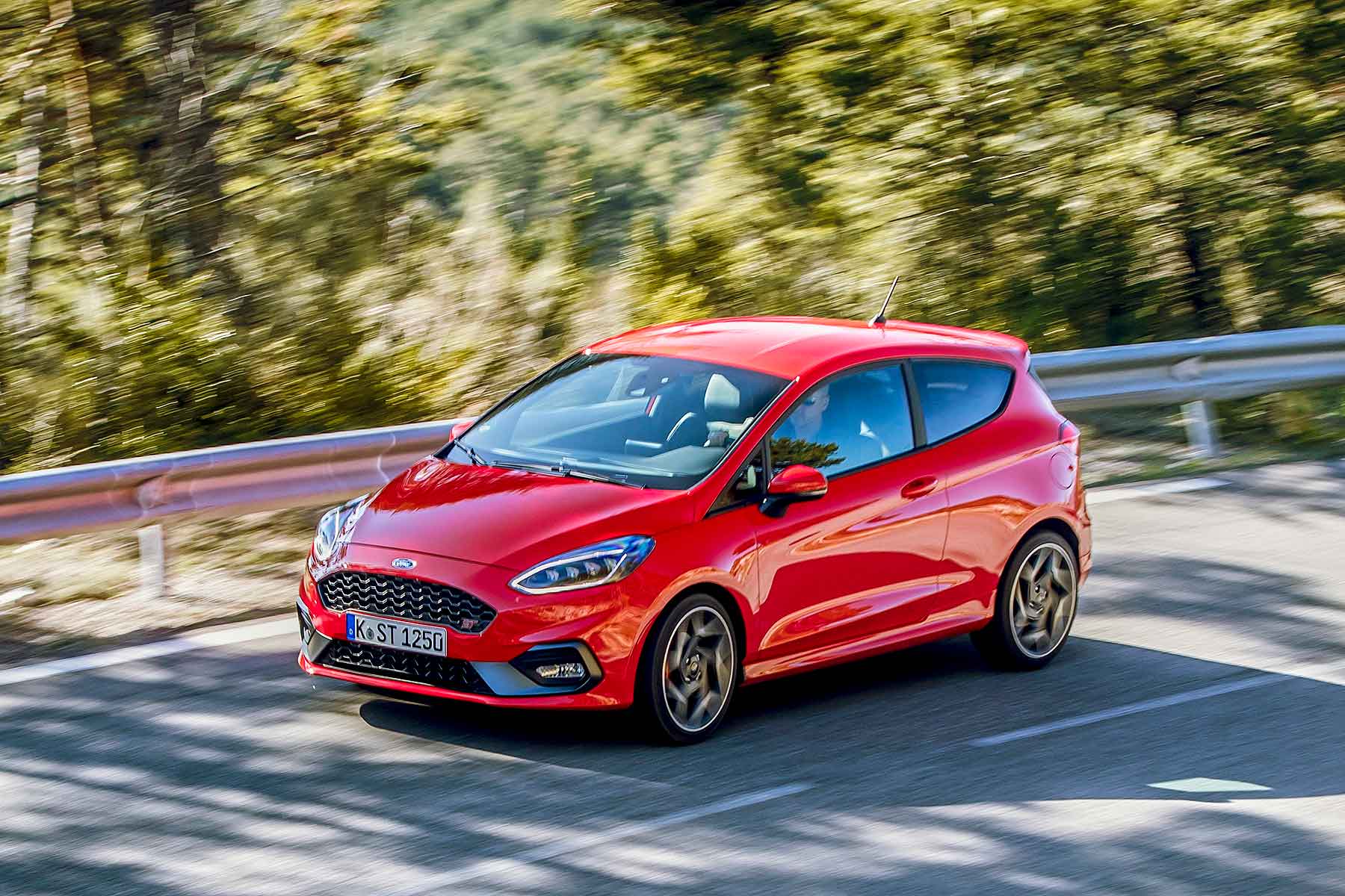 2018 Ford Fiesta ST in Race Red