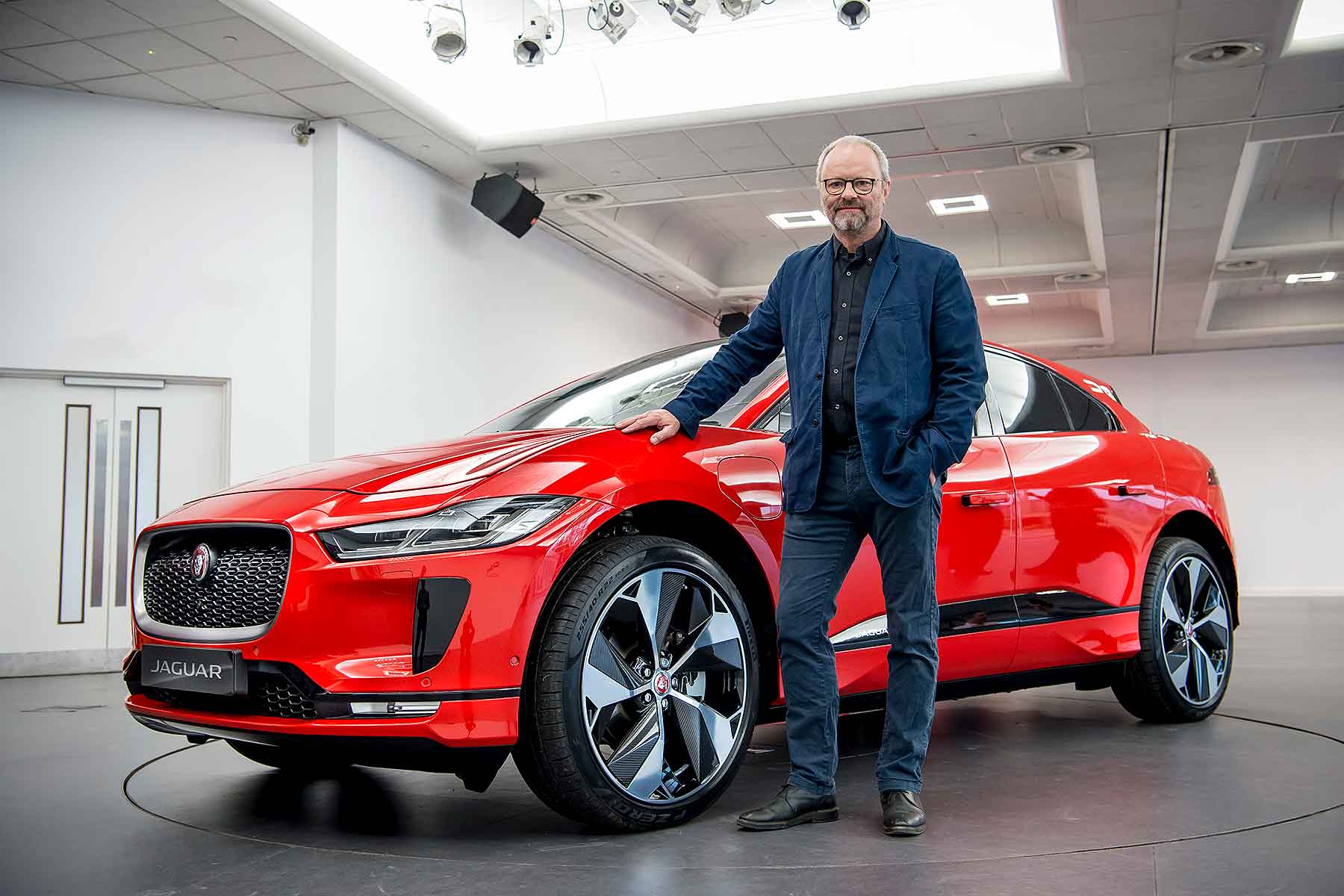 Robert Llewellyn with a Jaguar I-Pace