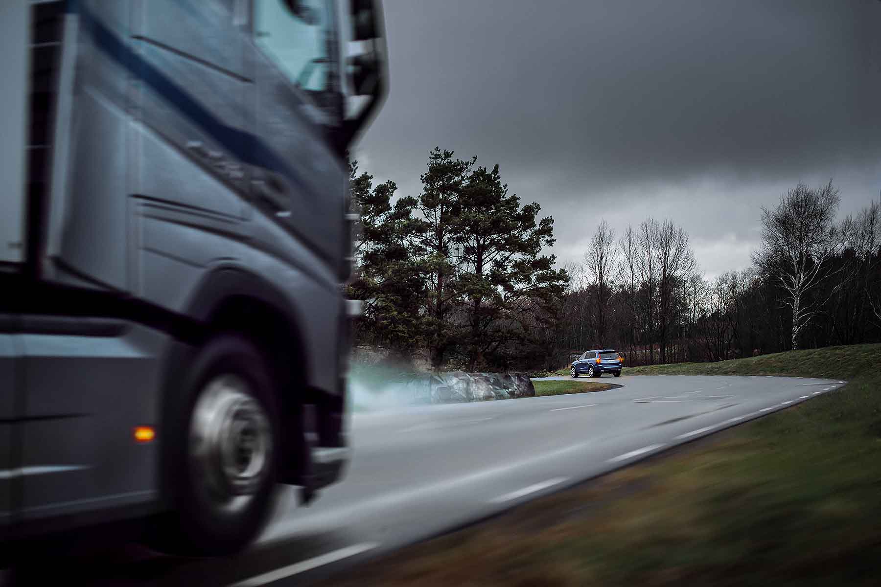 Volvo Cars and Trucks' 'safety cloud'
