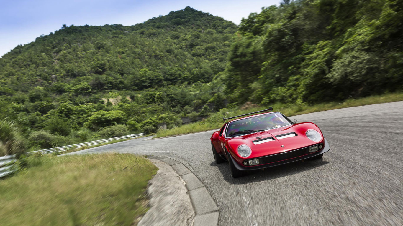 Lamborghini Miura SVR