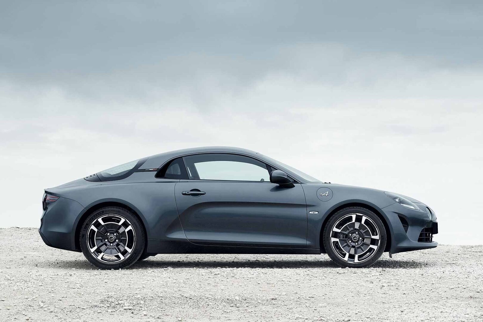 Award-winning Alpine A110 prices now from £46,905 - Motoring Research