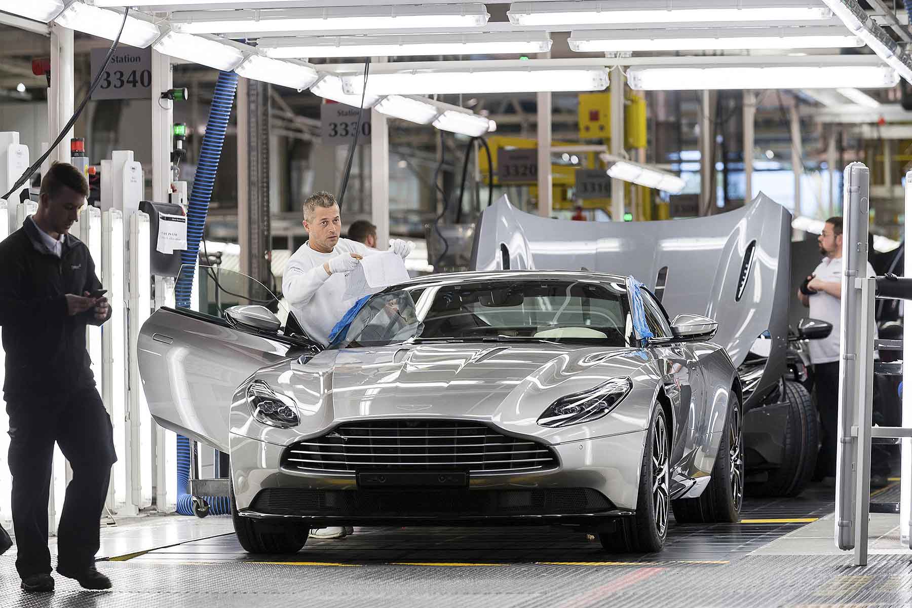 Aston Martin Gaydon manufacturing
