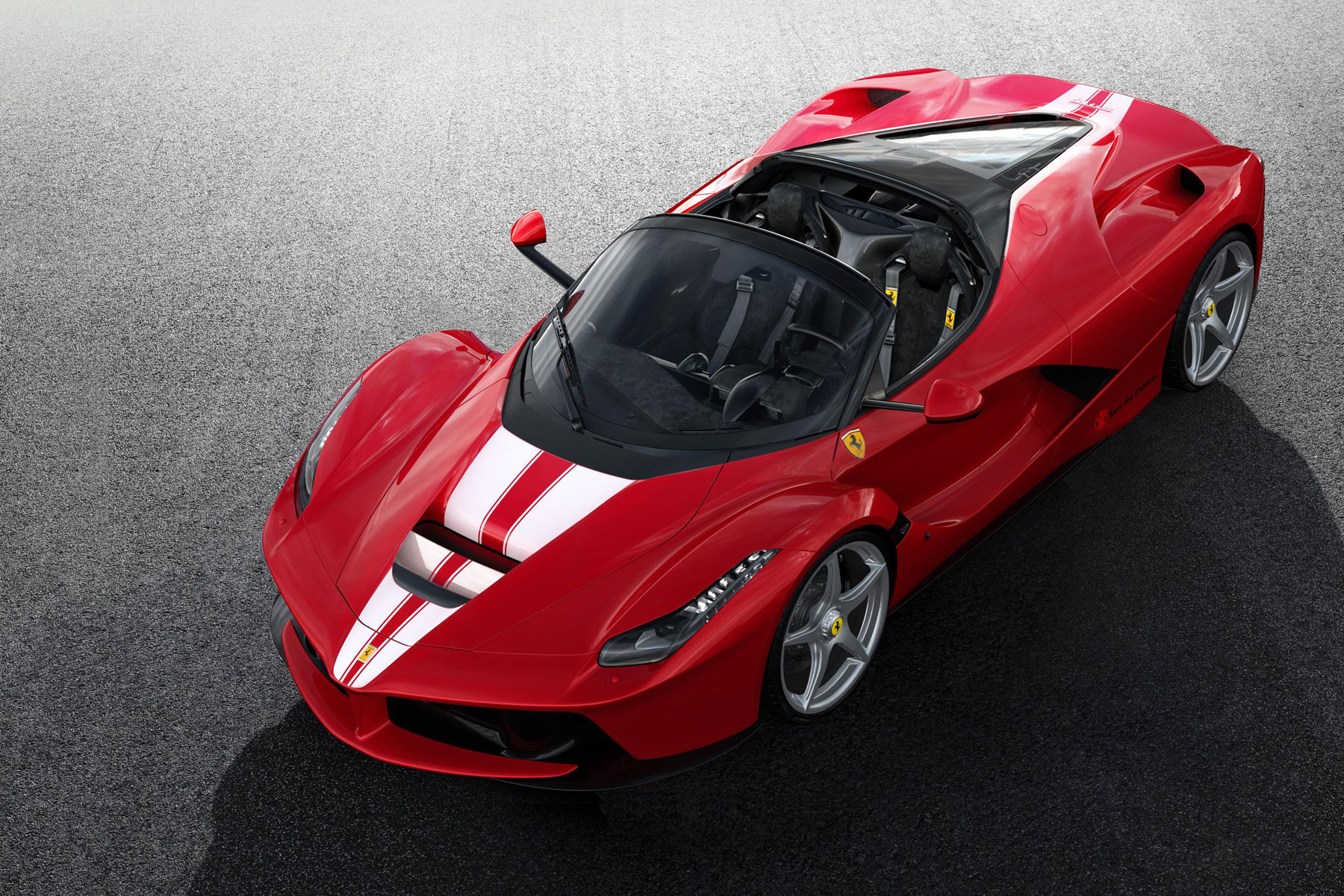 Ferrari LaFerrari Aperta – less than 3.0 seconds