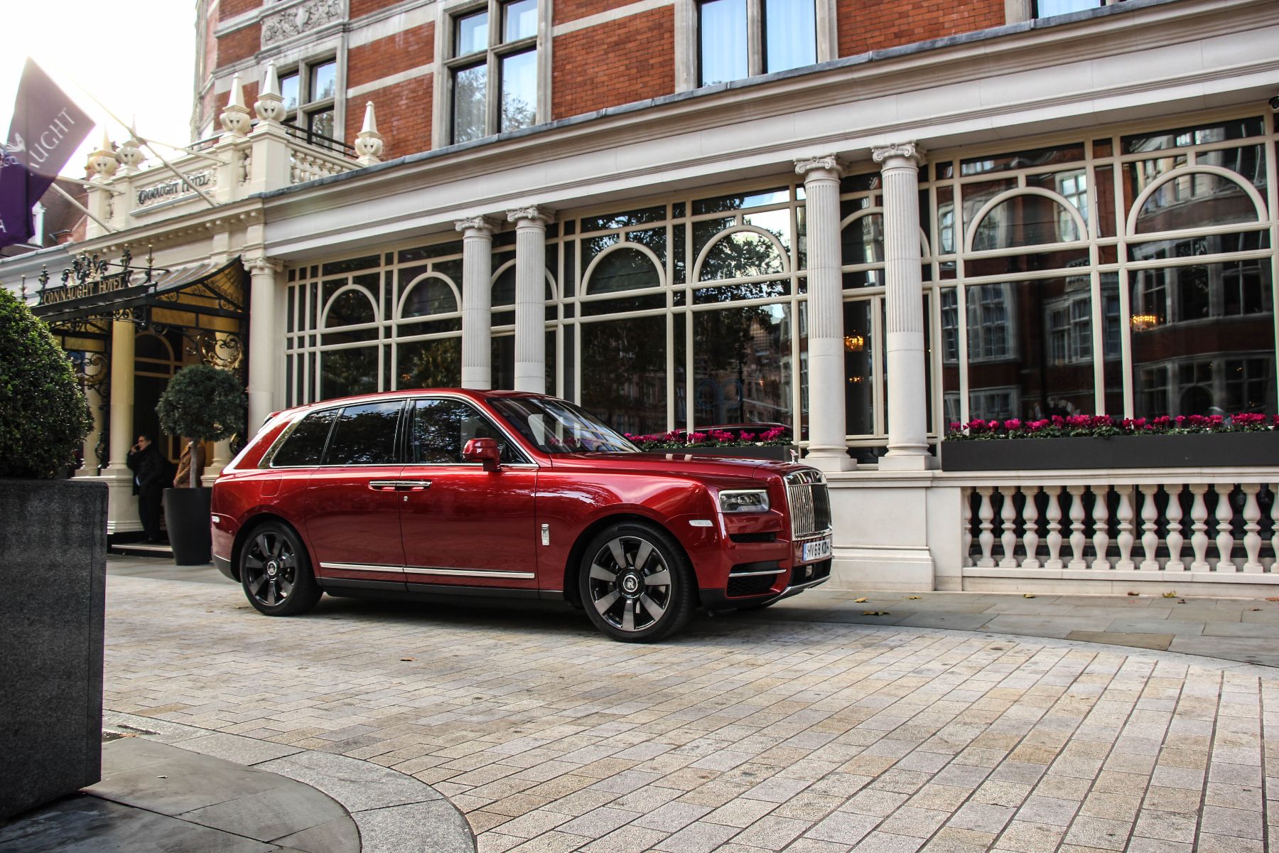 Rolls-Royce Cullinan in London
