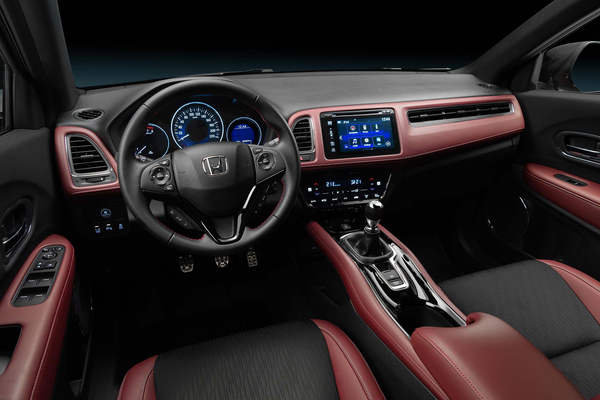 2019 Honda HR-V Sport interior