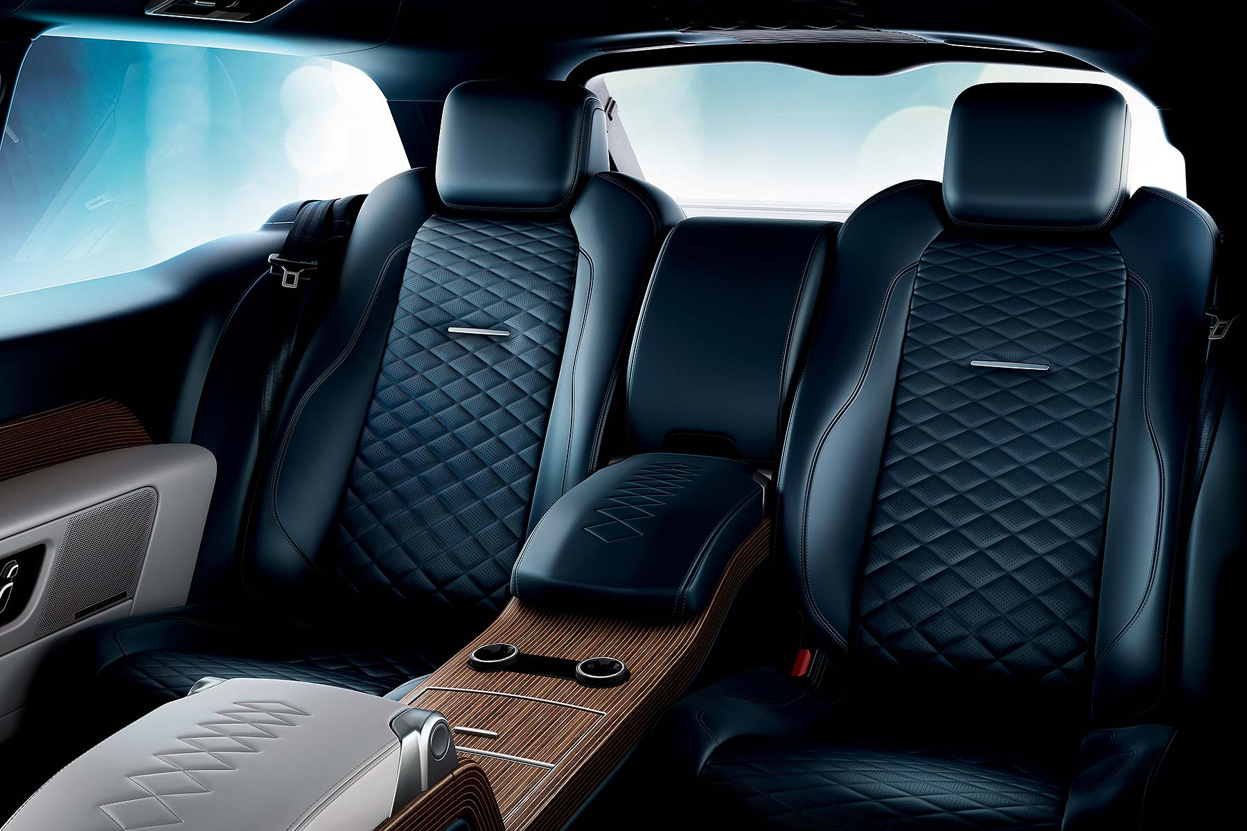 Range Rover SVCoupe interior