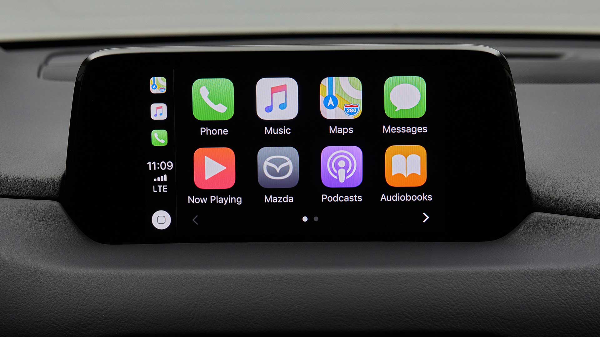 Apple CarPlay Mazda MZD Connect screen