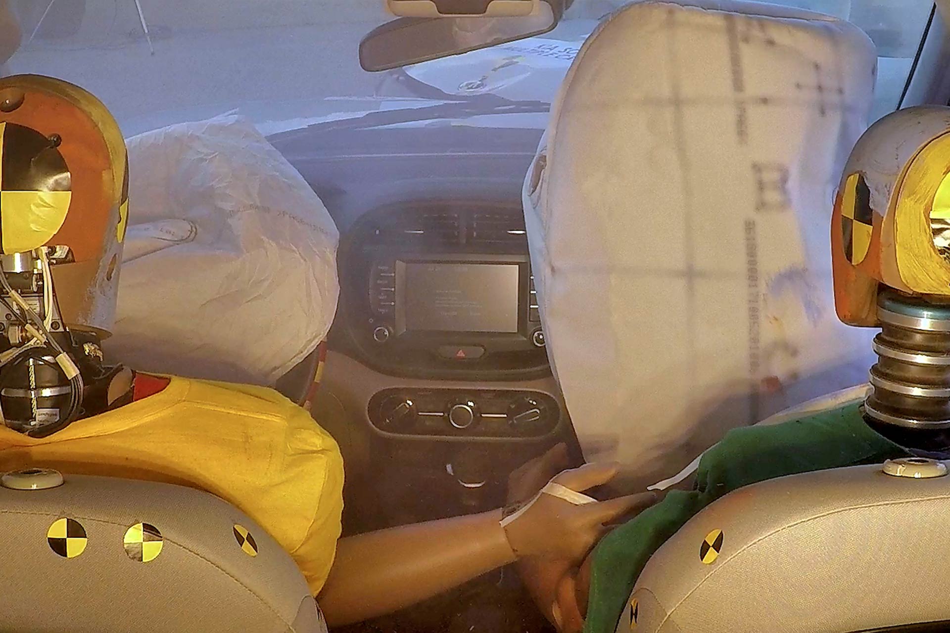 Hyundai creates first multi-collision airbag system