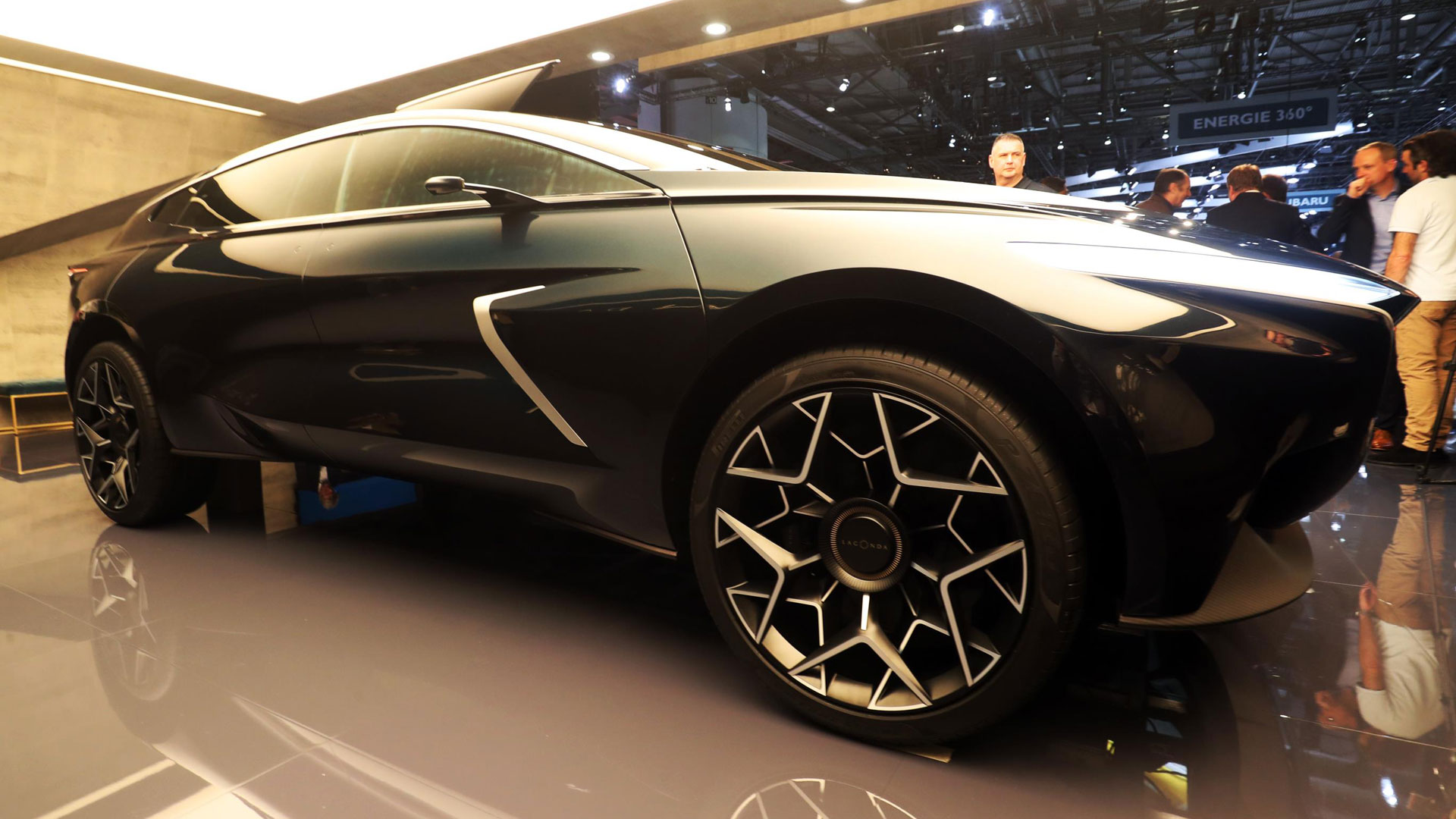Aston Martin Lagonda All-Terrain Concept