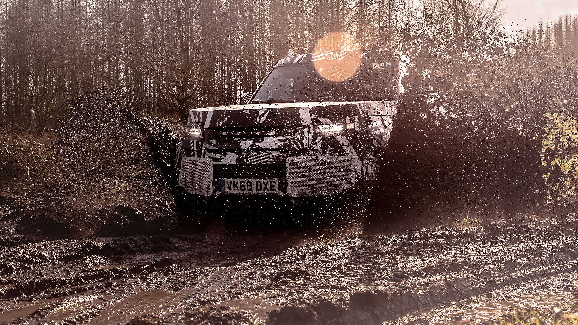 Land Rover Defender 2020 testing off-road