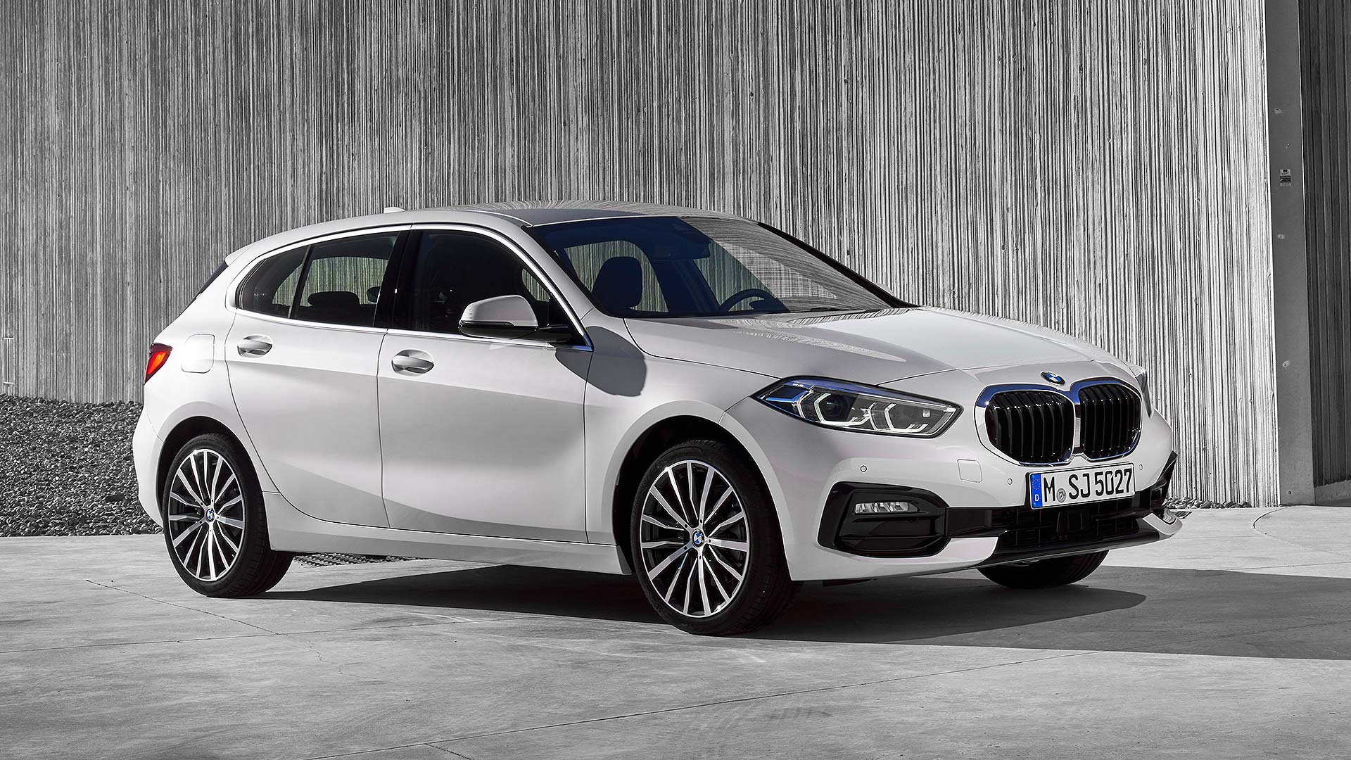 New BMW 1 Series revealed: full details of the £24,430 premium hatch ...