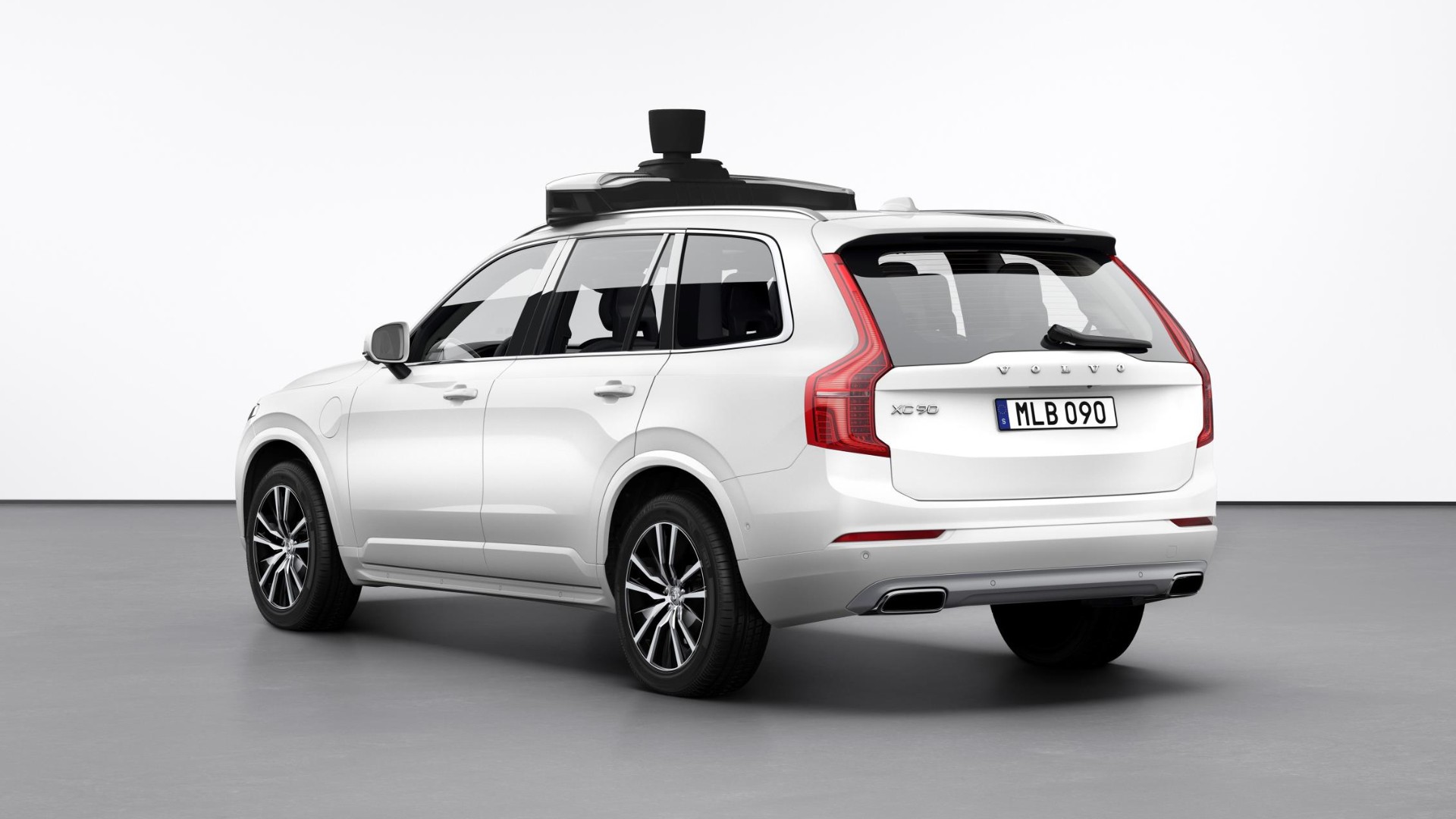 Volvo and Uber partner on autonomous cars