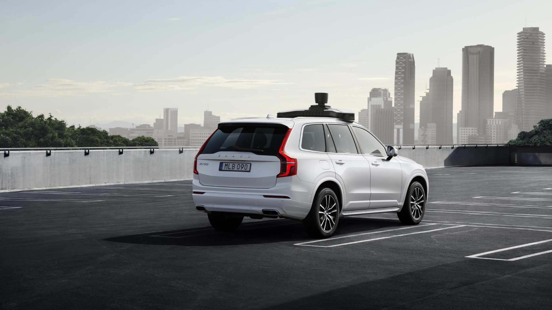 Volvo and Uber partner on autonomous cars