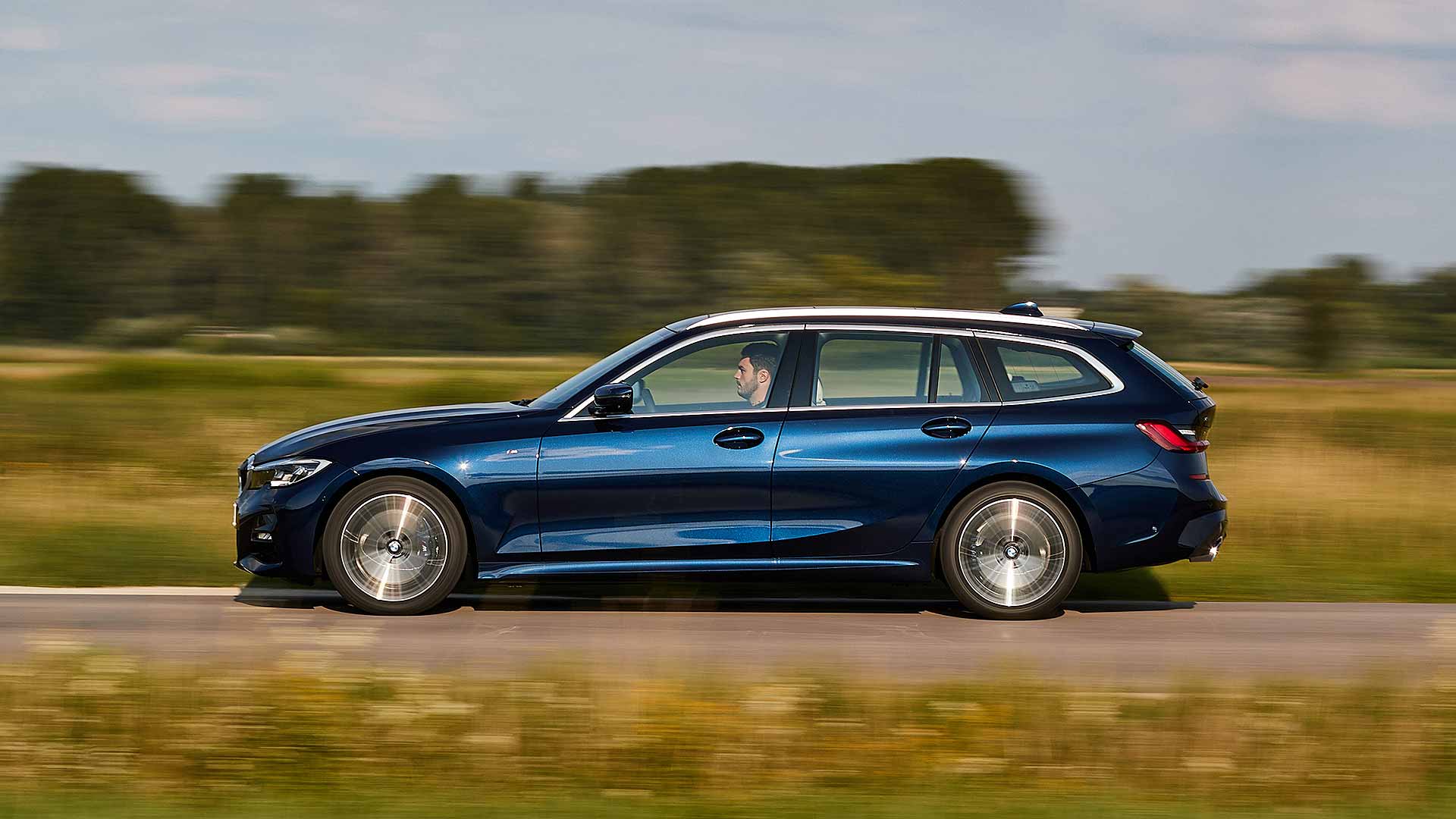 2019 BMW 3 Series Touring review loads to like
