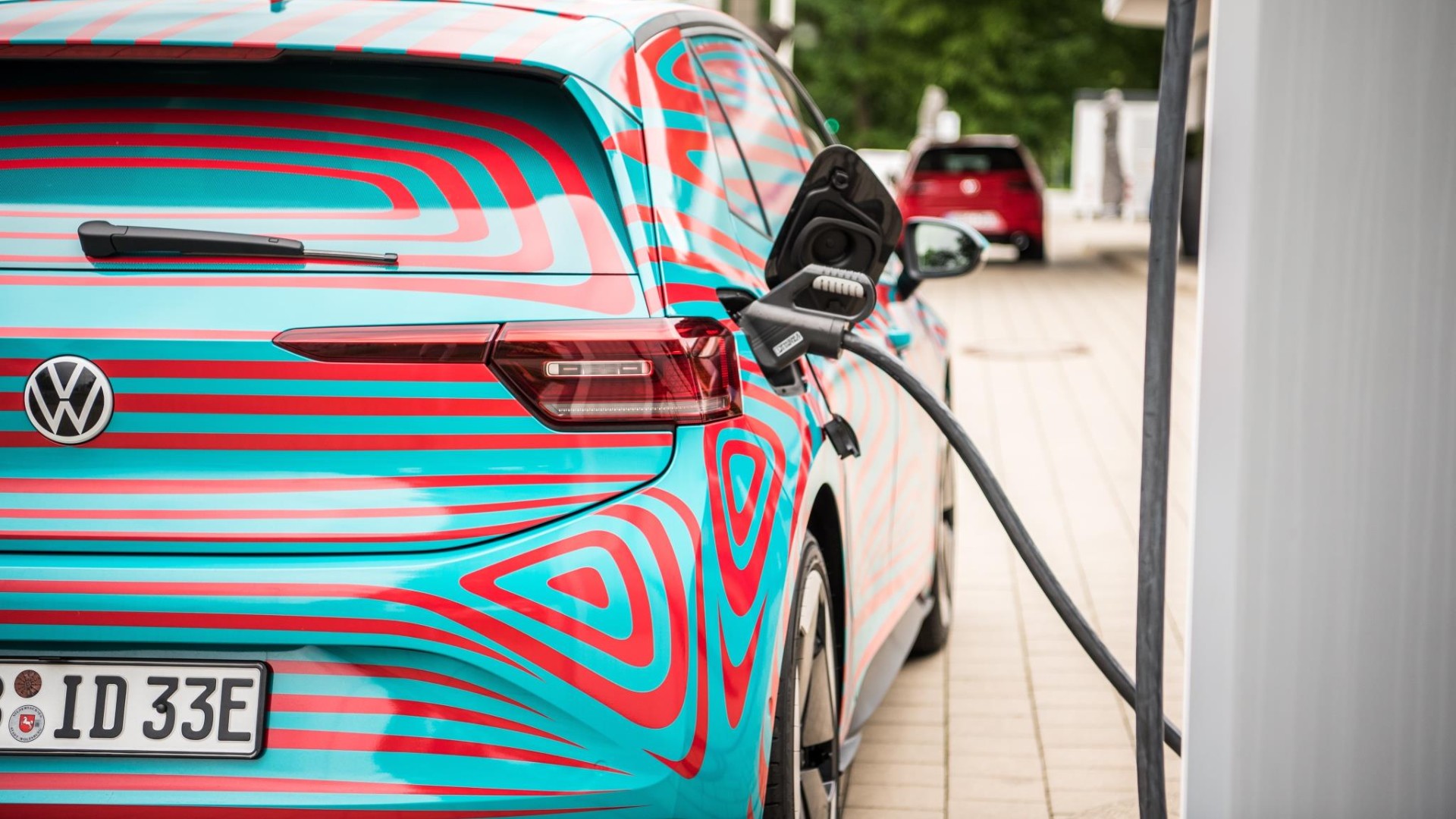 Can electric cars save you money?