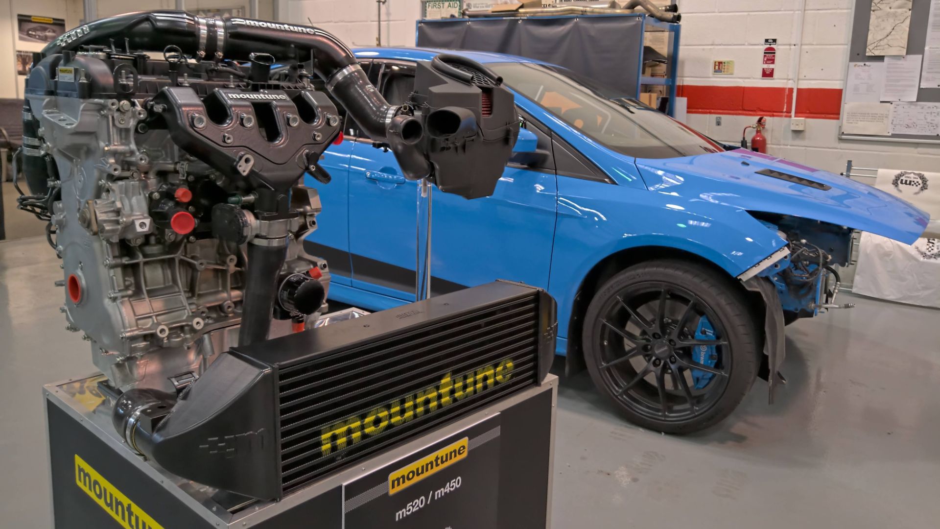 Ford Focus RS Mountune M520 package