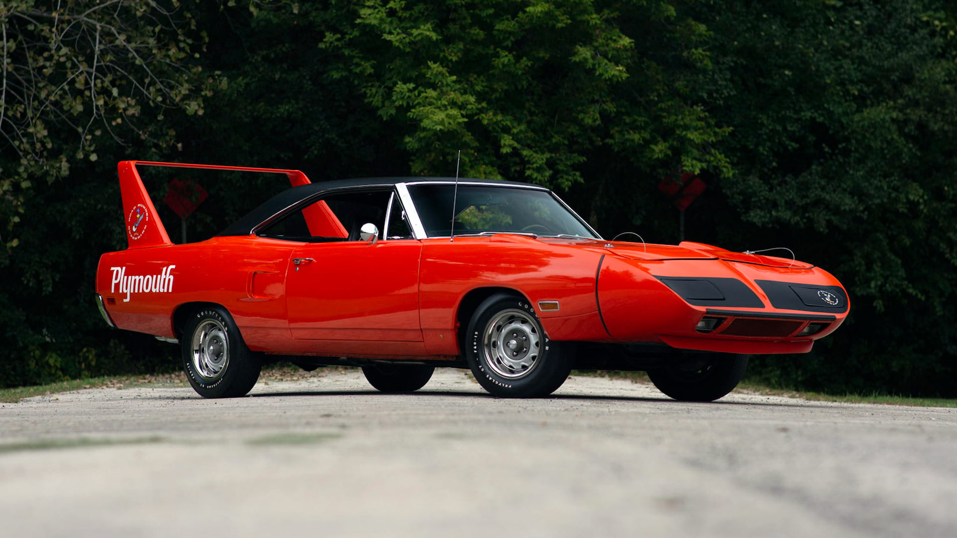 Classic Muscle Cars And Trucks Set For Auction In The Windy City Motoring Research