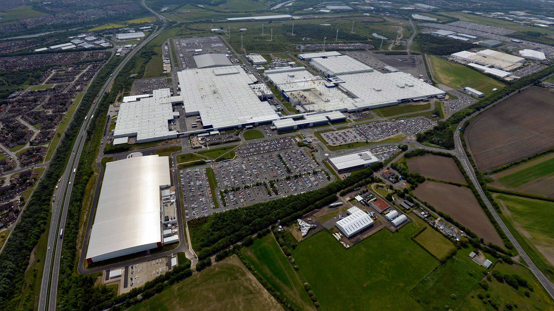 Nissan to review Qashqai production for Brexit