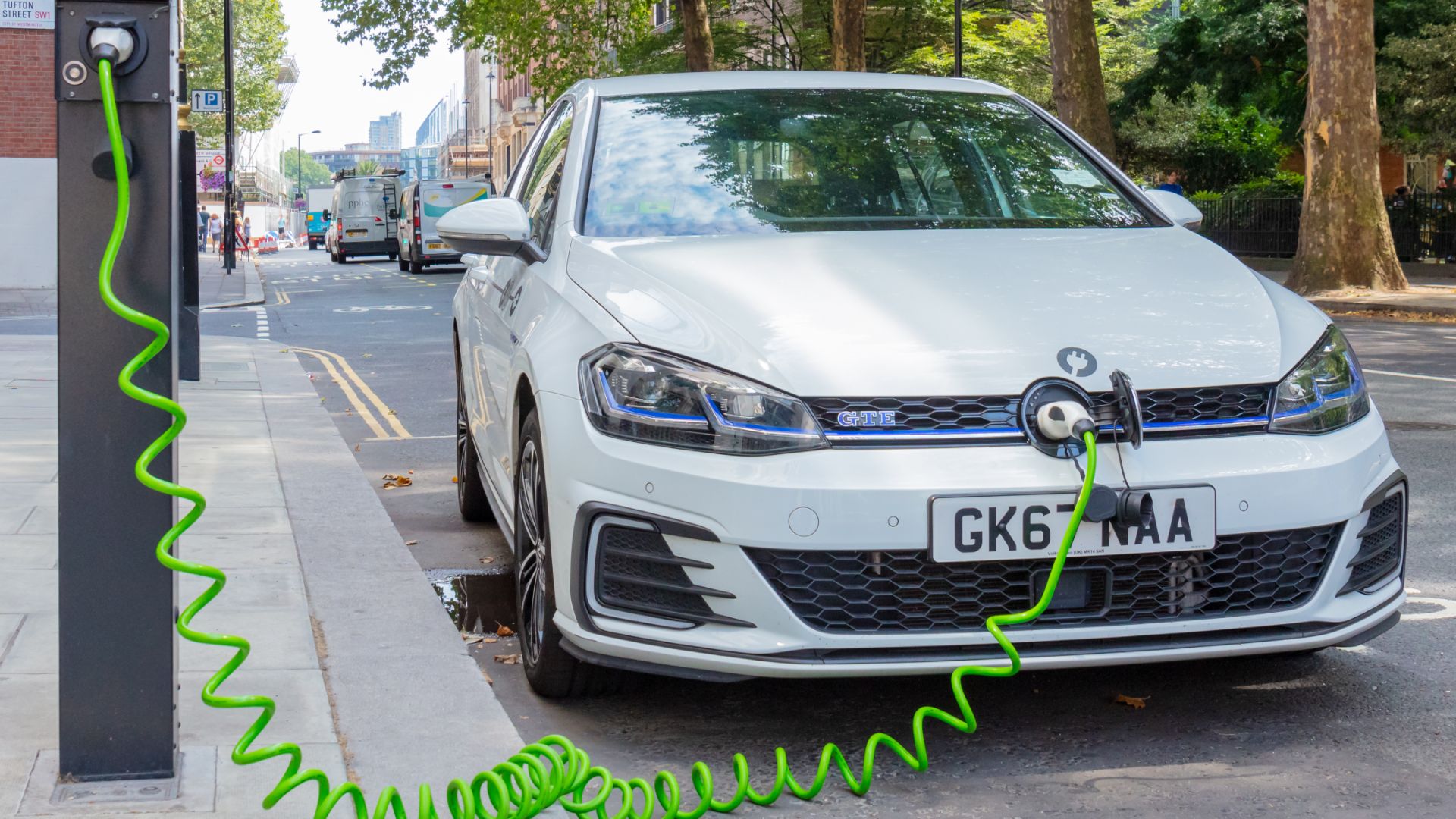 Electric car charging winners and losers
