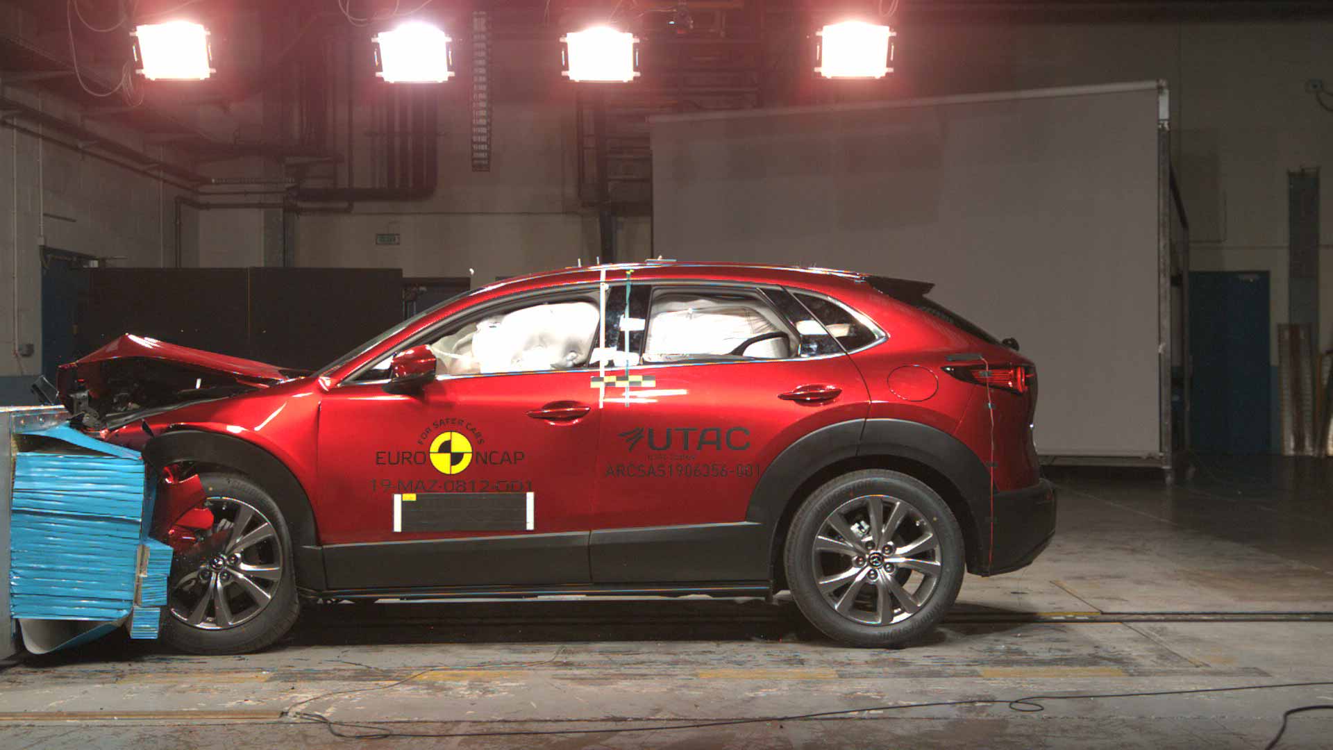 Mazda CX-30 Euro NCAP crash test