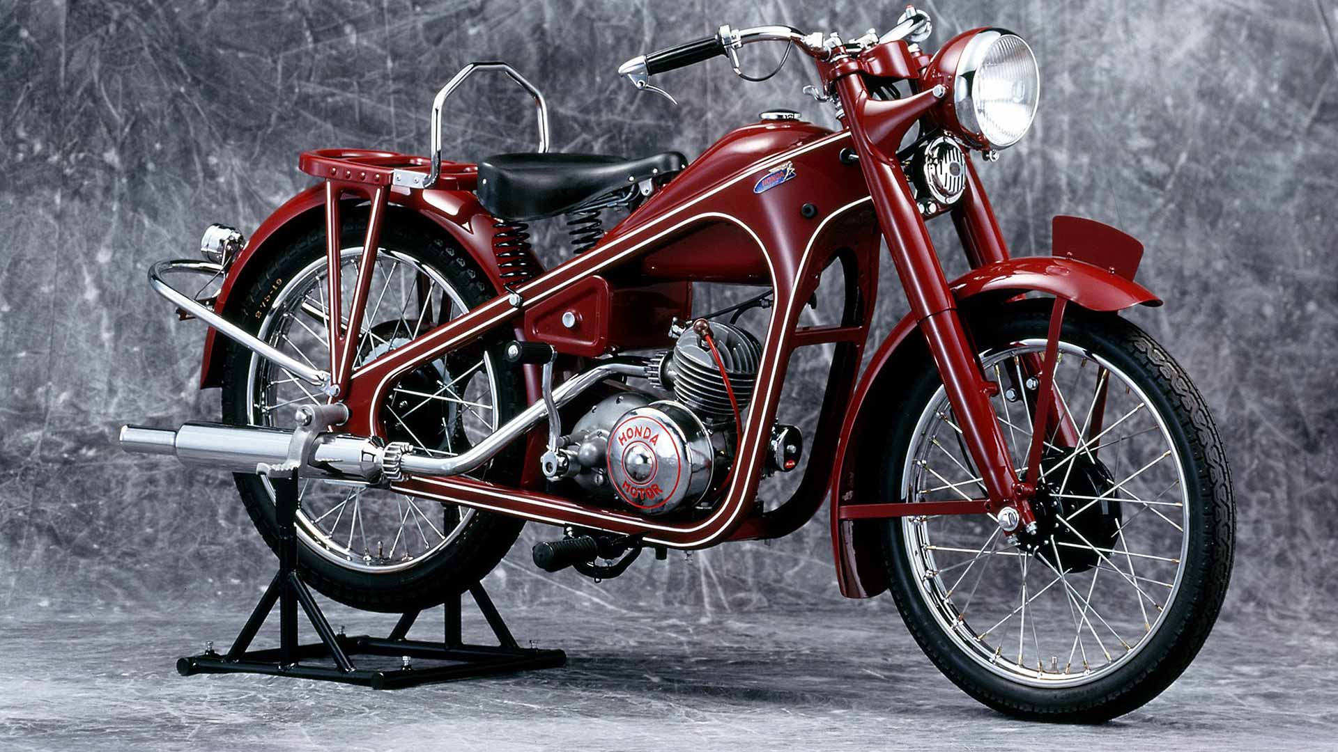 Honda история. Honda Dream 1949. Honda Dream 1955 sa. Хонда д тайп 1949. Мотоцикл Дрим Хонда.