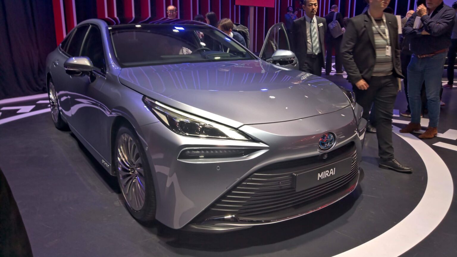 Toyota mirai 2020