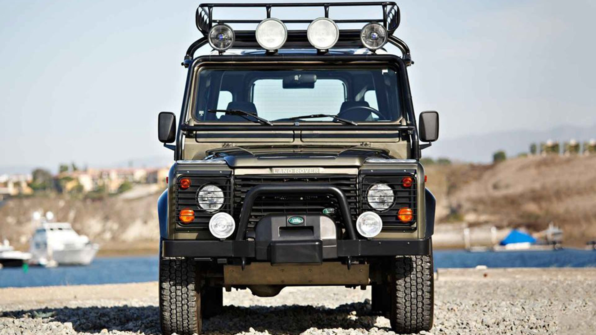 Last NAS Land Rover Defender 90 auction