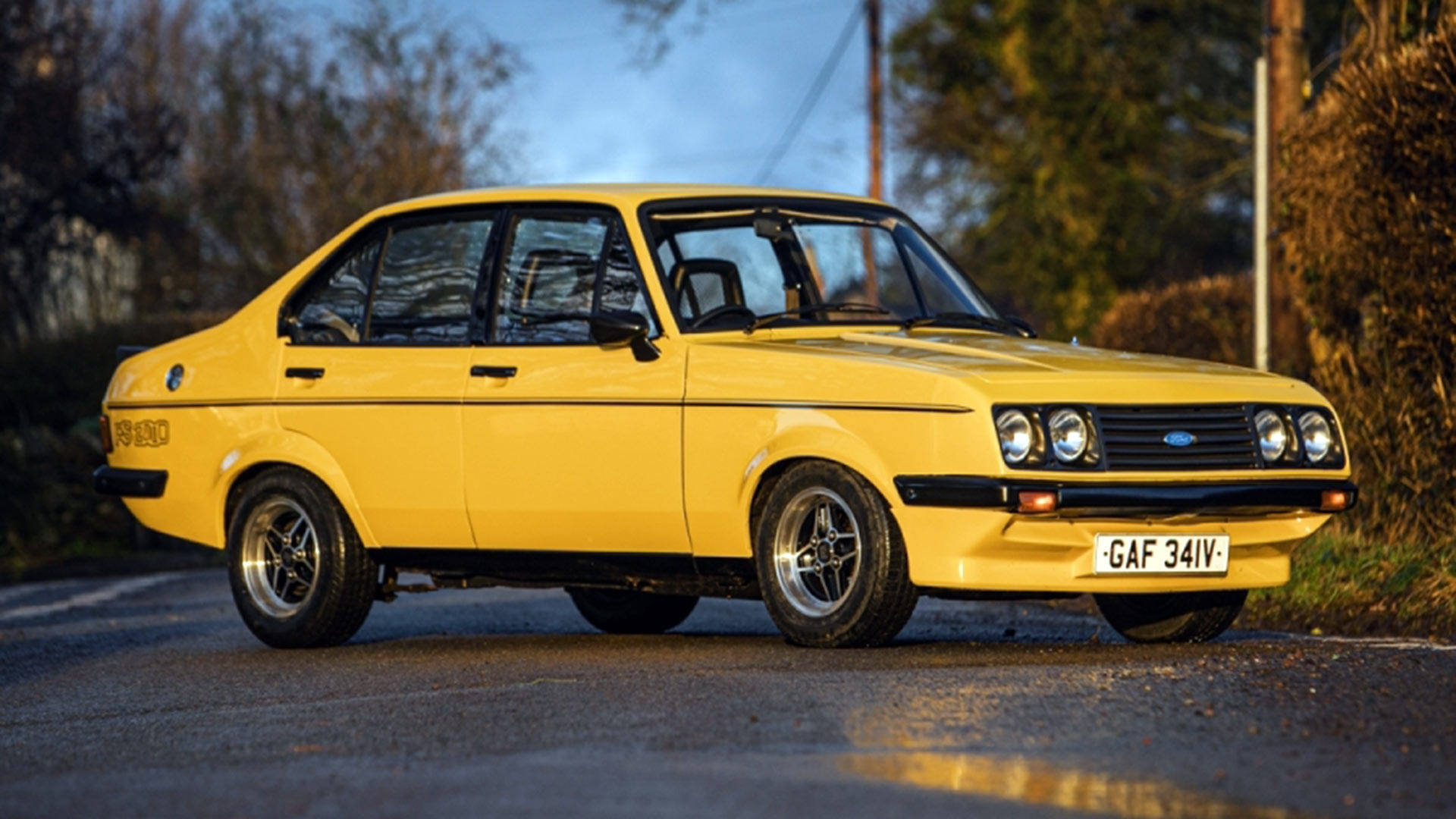 Rare Australian 1979 Ford Escort Rs00 Four Door Heading To Auction Motoring Research