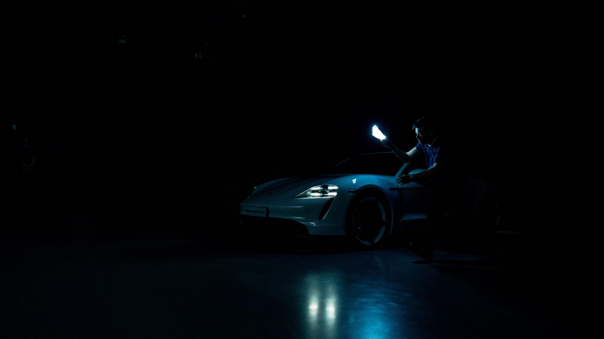 Porsche partners with Israeli company to help cars see in the dark