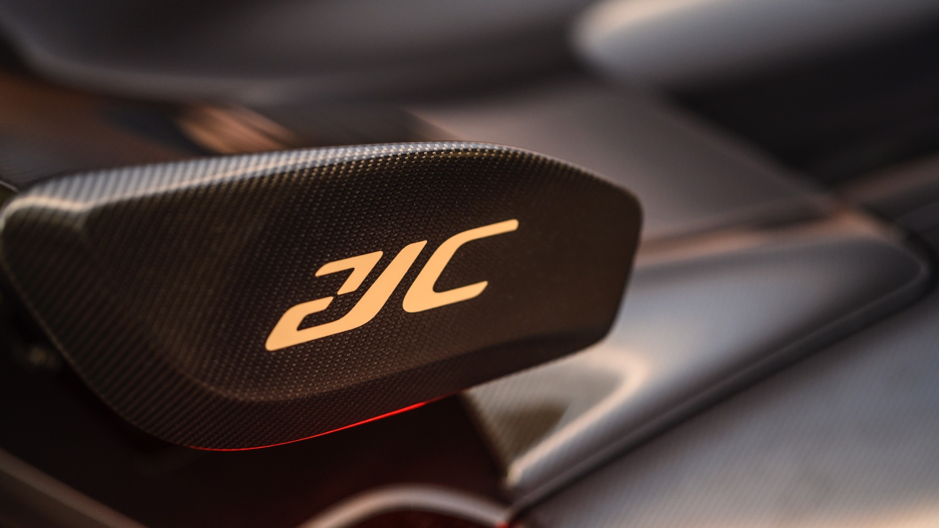 Czinger 21C end plate