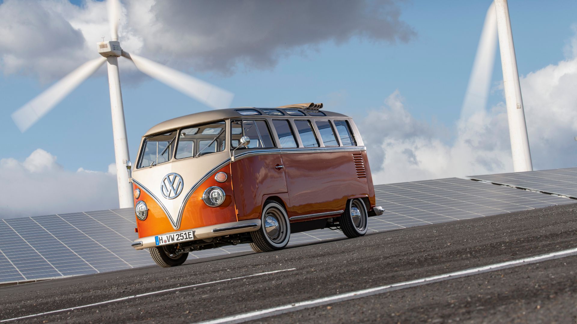 Volkswagen e-Bulli electrified T1 bus