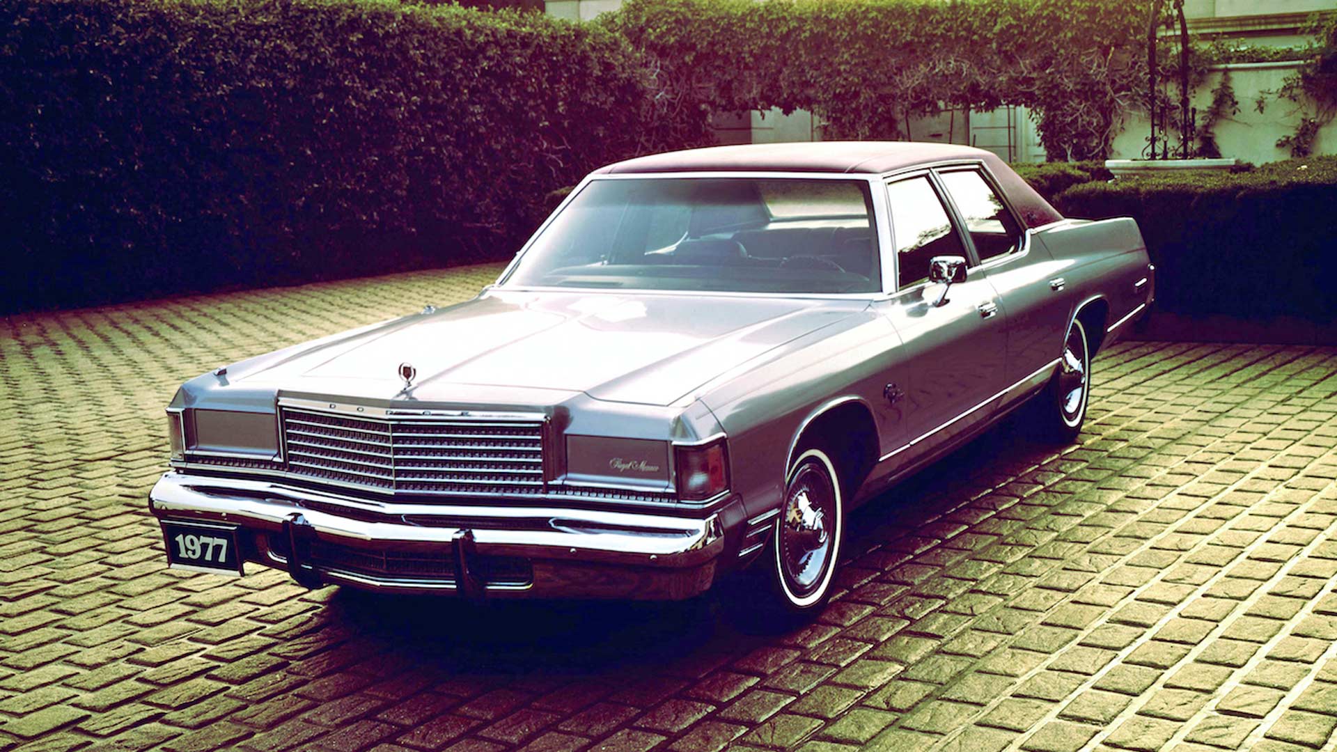 1977 Dodge Royal Monaco – 225.7 inches