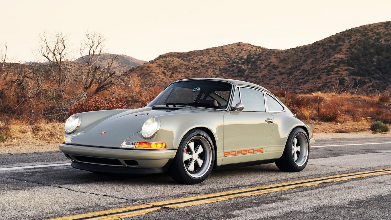 Porsche 911 reimagined by Singer – New York