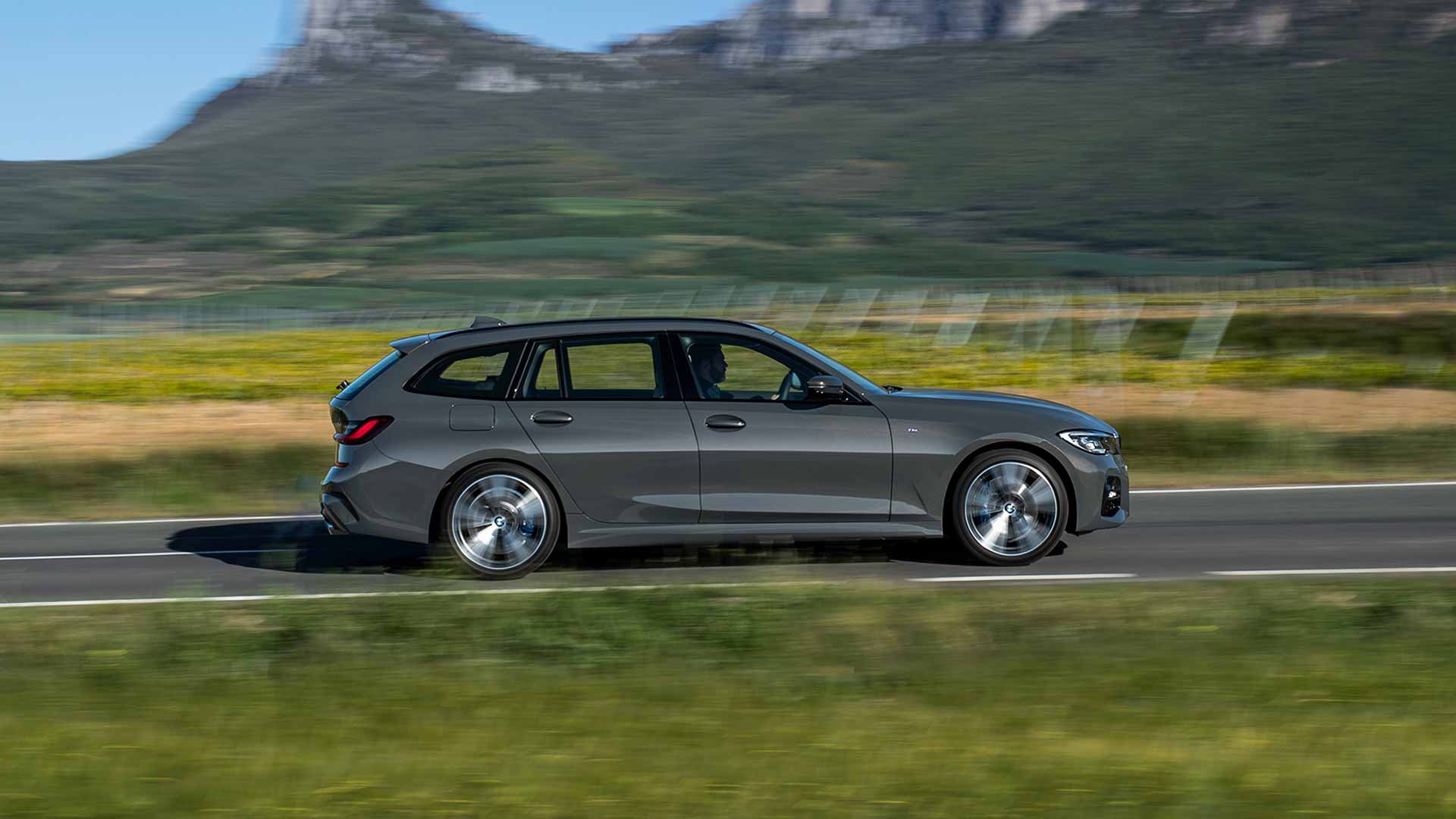 BMW 3 Series review | Motoring Research