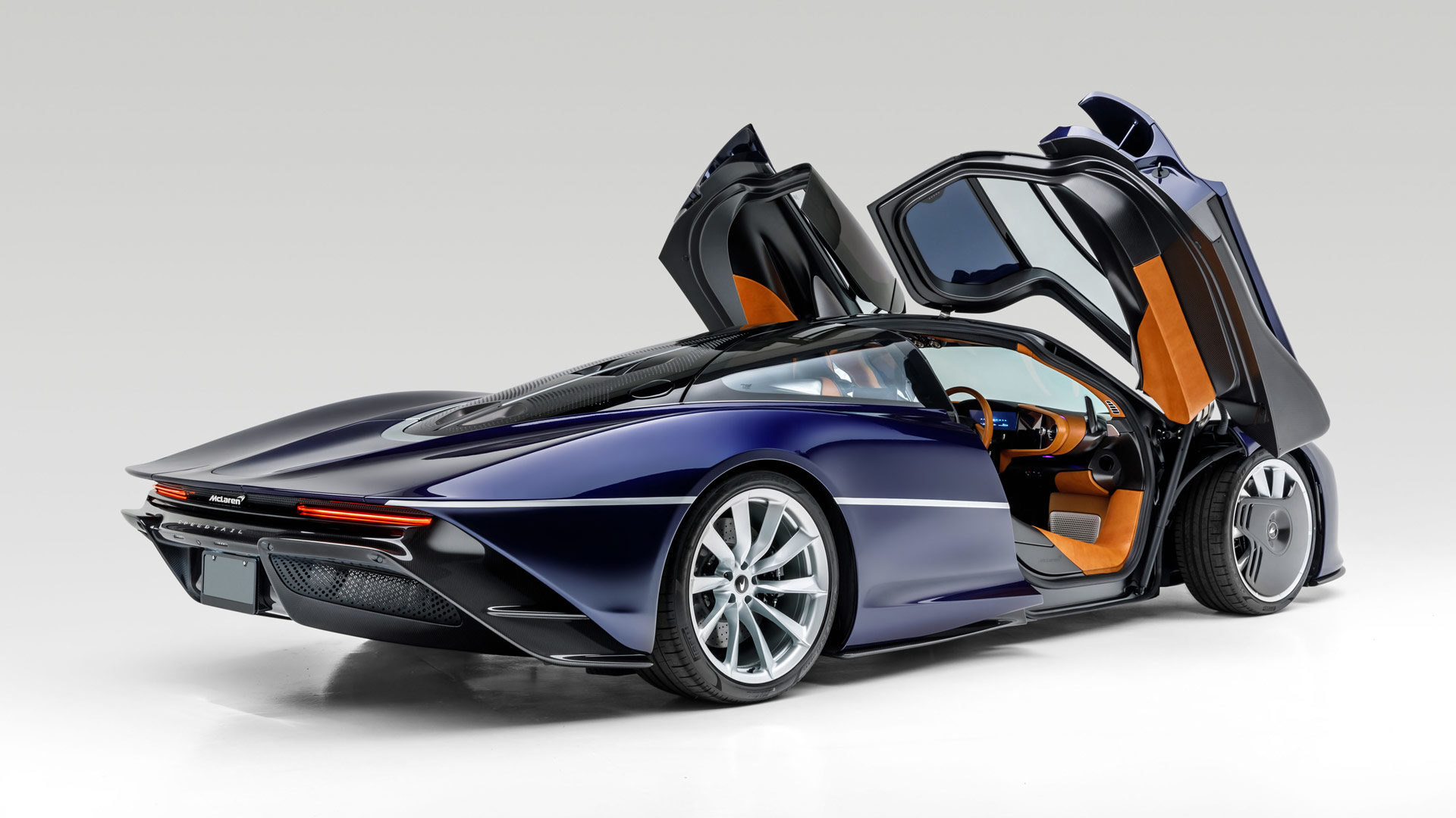 First McLaren Speedtail auction