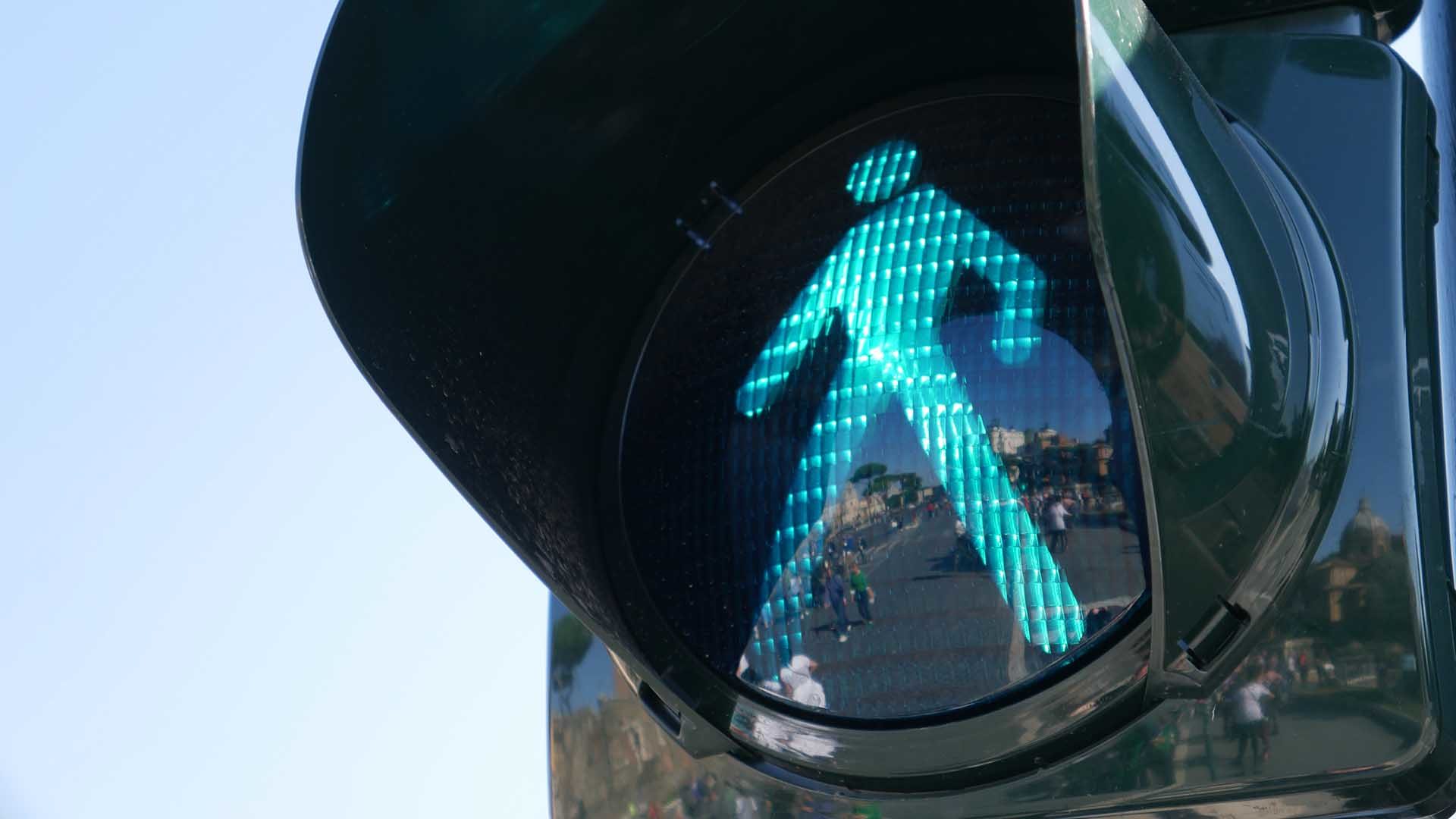 Green figure traffic light