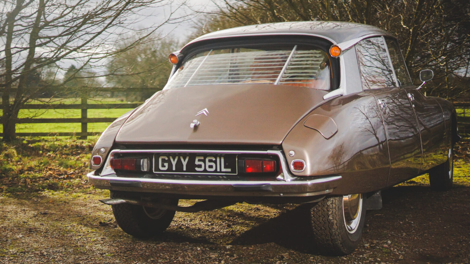 Citroen DS restored for Salvage Hunters TV show up for auction