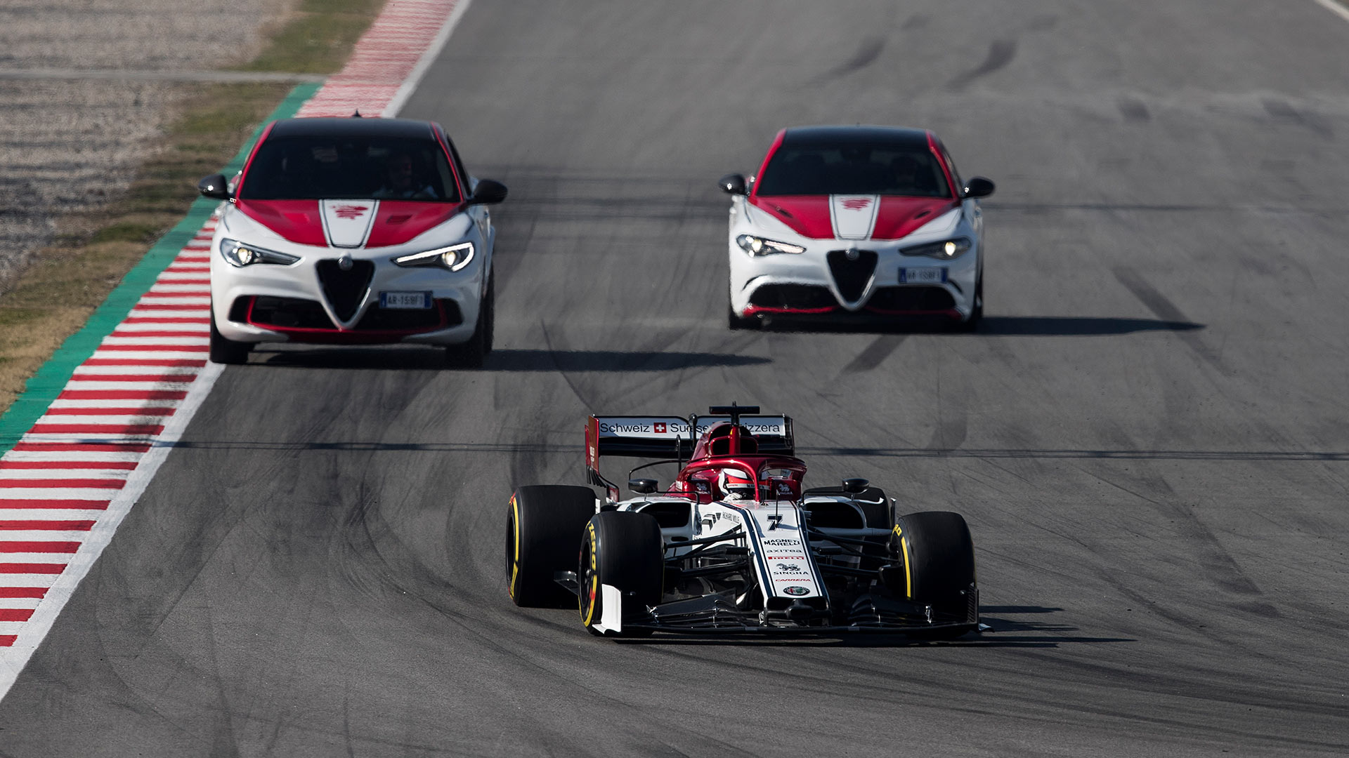 Alfa Romeo celebrates a return to Formula 1
