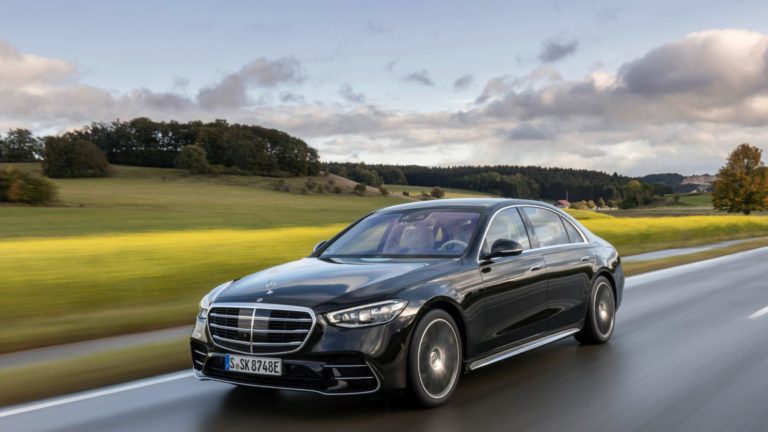 Mercedes-Benz S 580e plug-in hybrid 2022 review