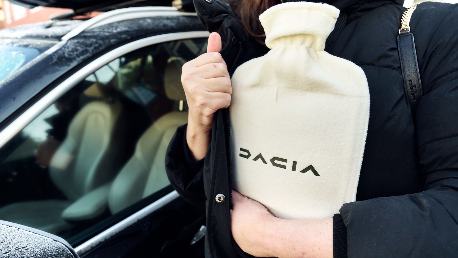 Dacia heated seats saver