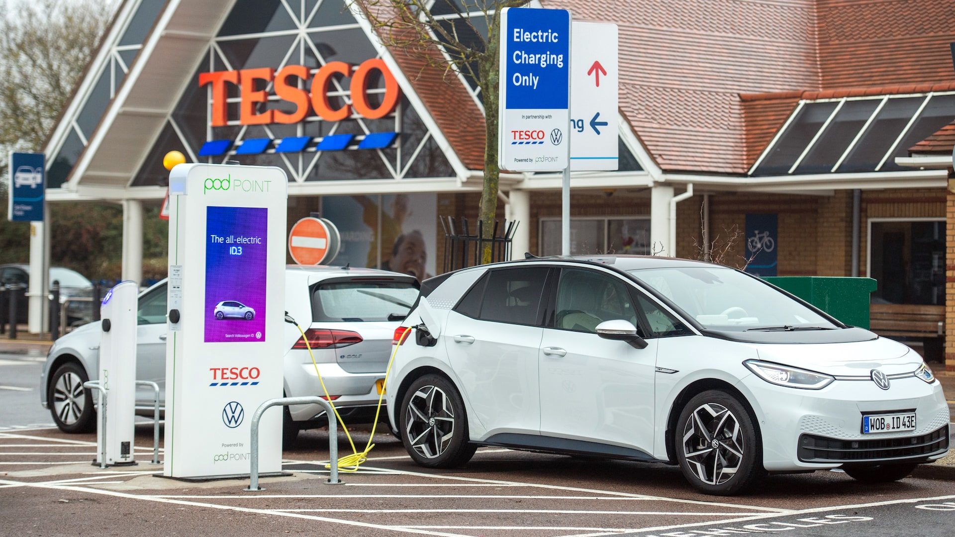 Tesco EV charging 600th milestone
