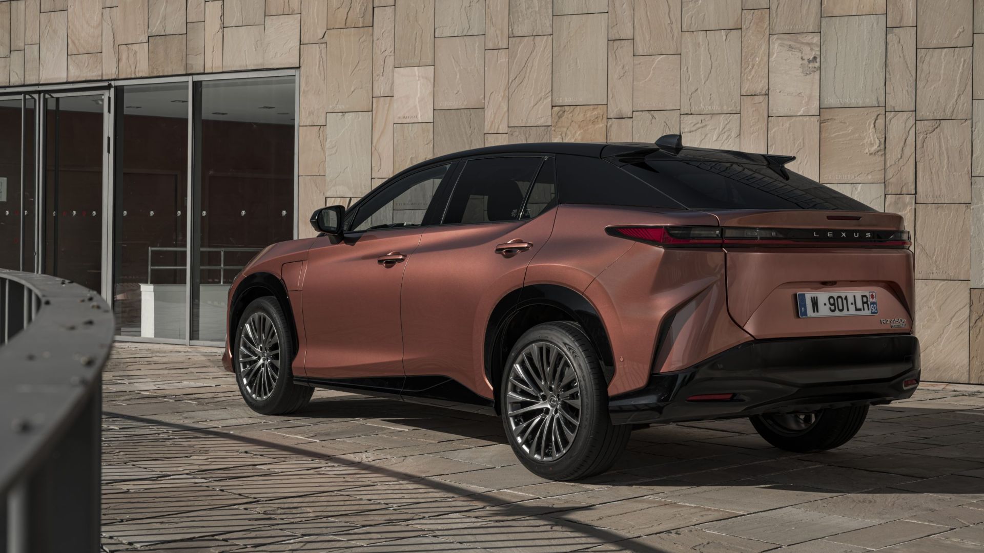 Lexus RZ 450e 2023 review