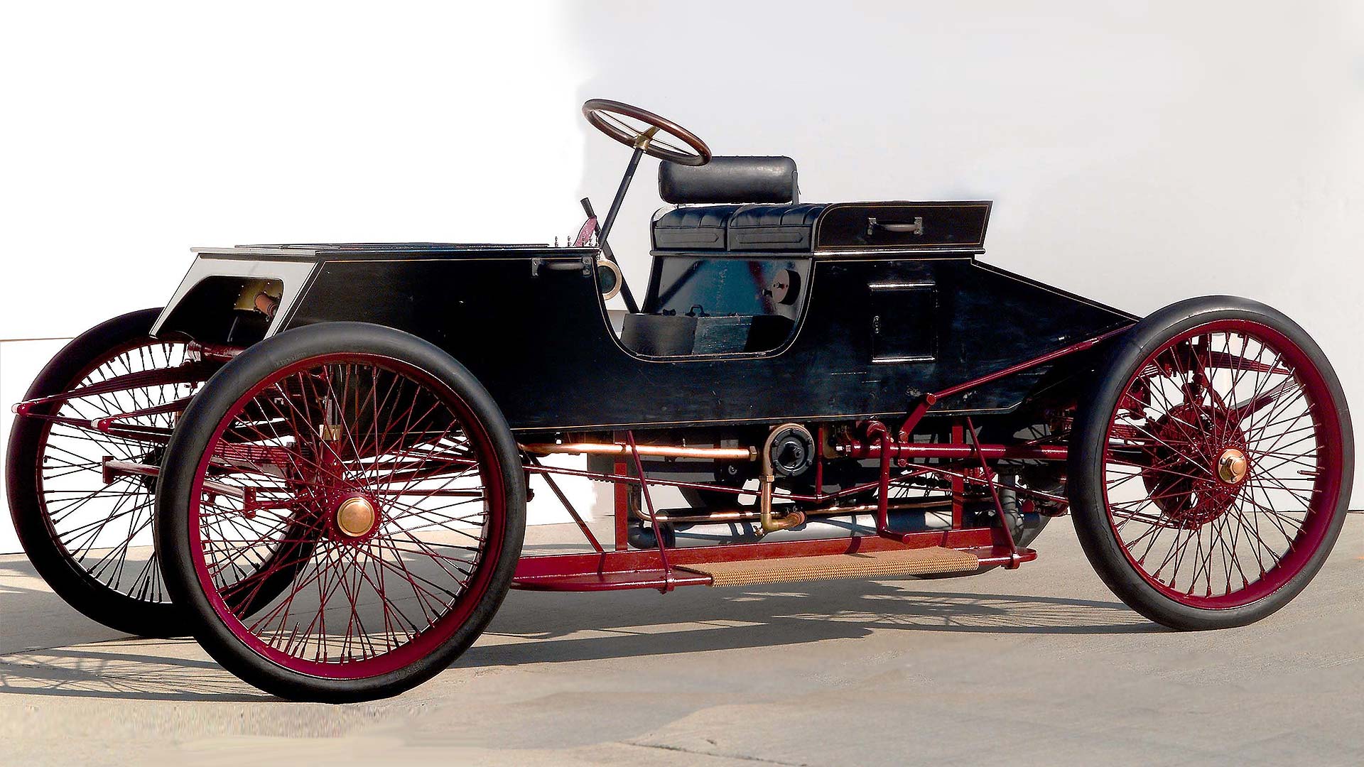 1901 Ford sweepstakes car