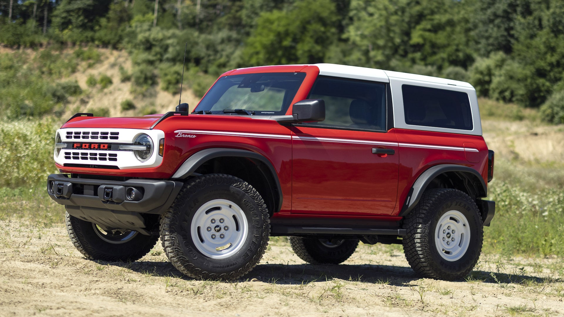 2024 Ford Bronco EcoBoost