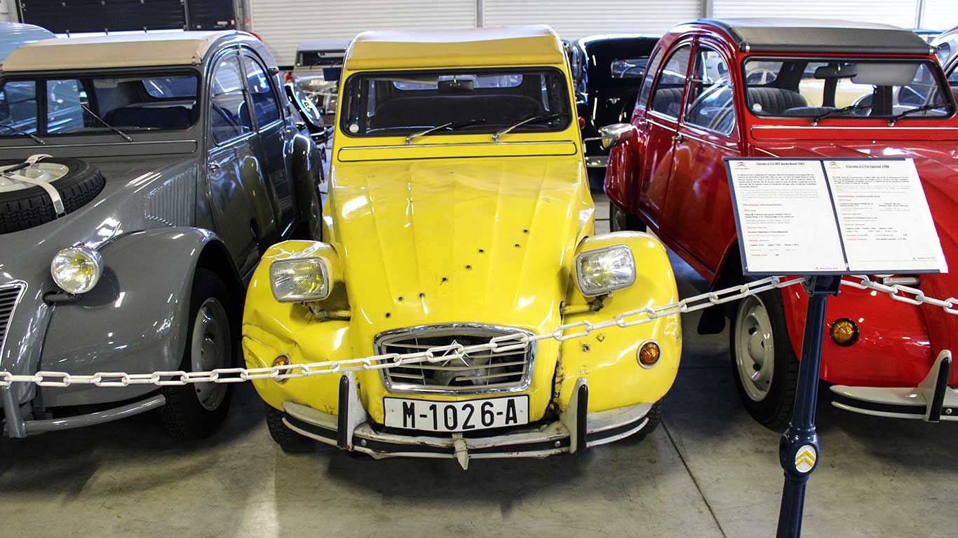 Go inside Citroen’s quirky car collection - Motoring Research